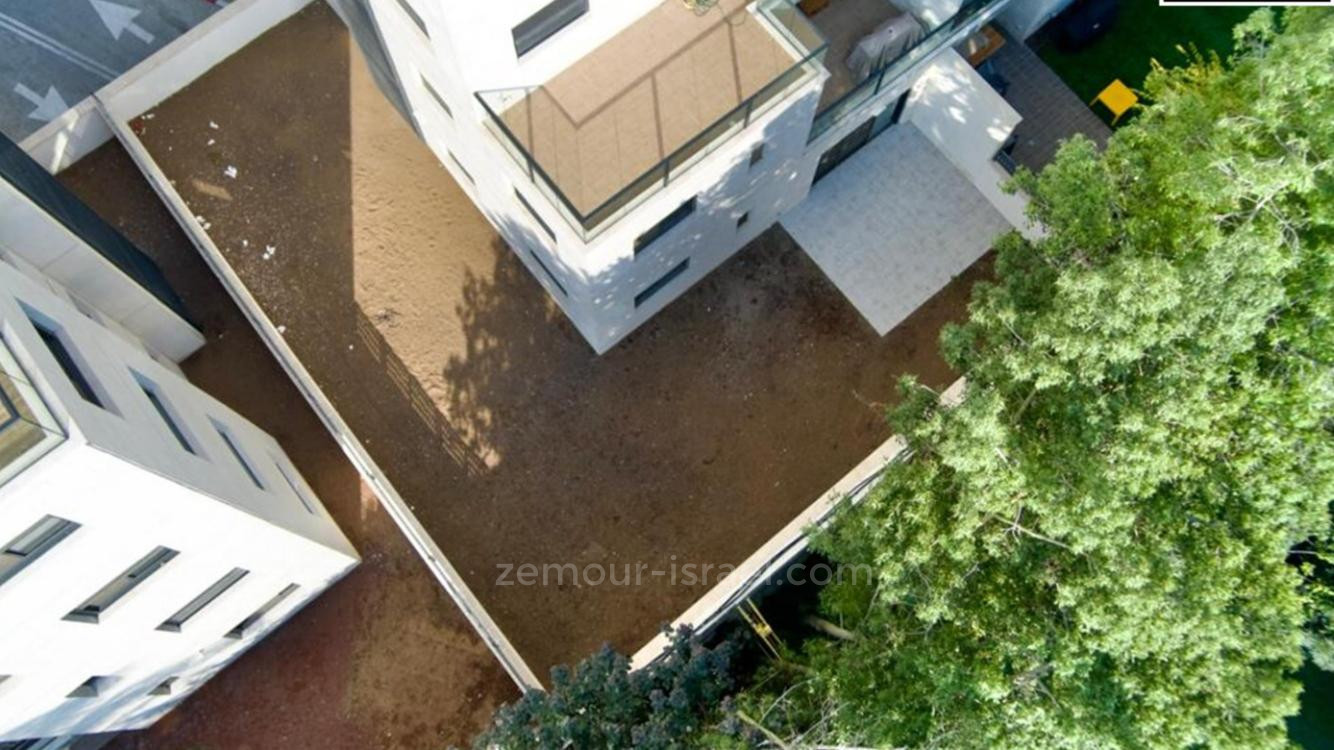 Apartamento garden 5 cômodos Raanana Est 60-IBL-1434