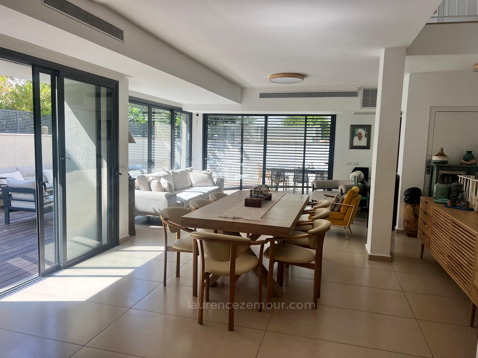 Casarão 6.5 cômodos Raanana 2003 60-IBL-1450