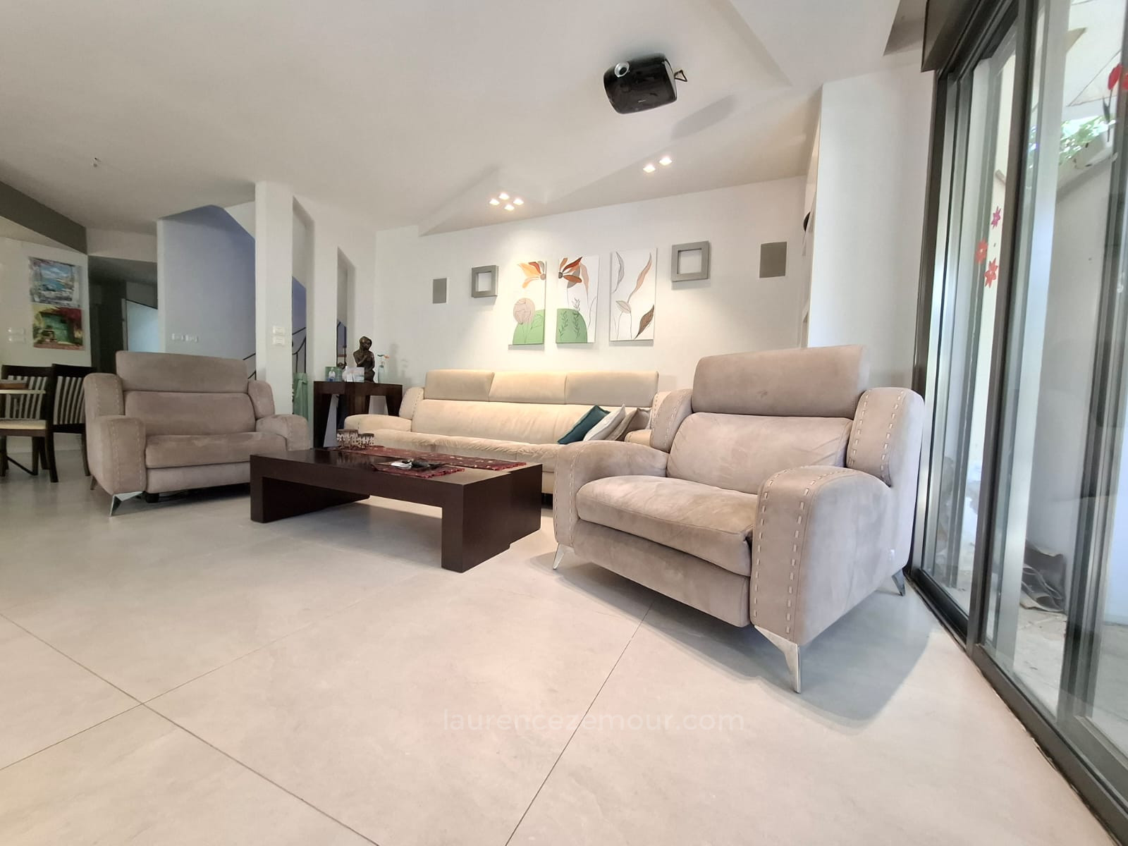 Casa de campo 7 cômodos Raanana Hanessiim 60-IBL-1468