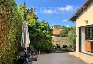 Venda Casa de campo Raanana