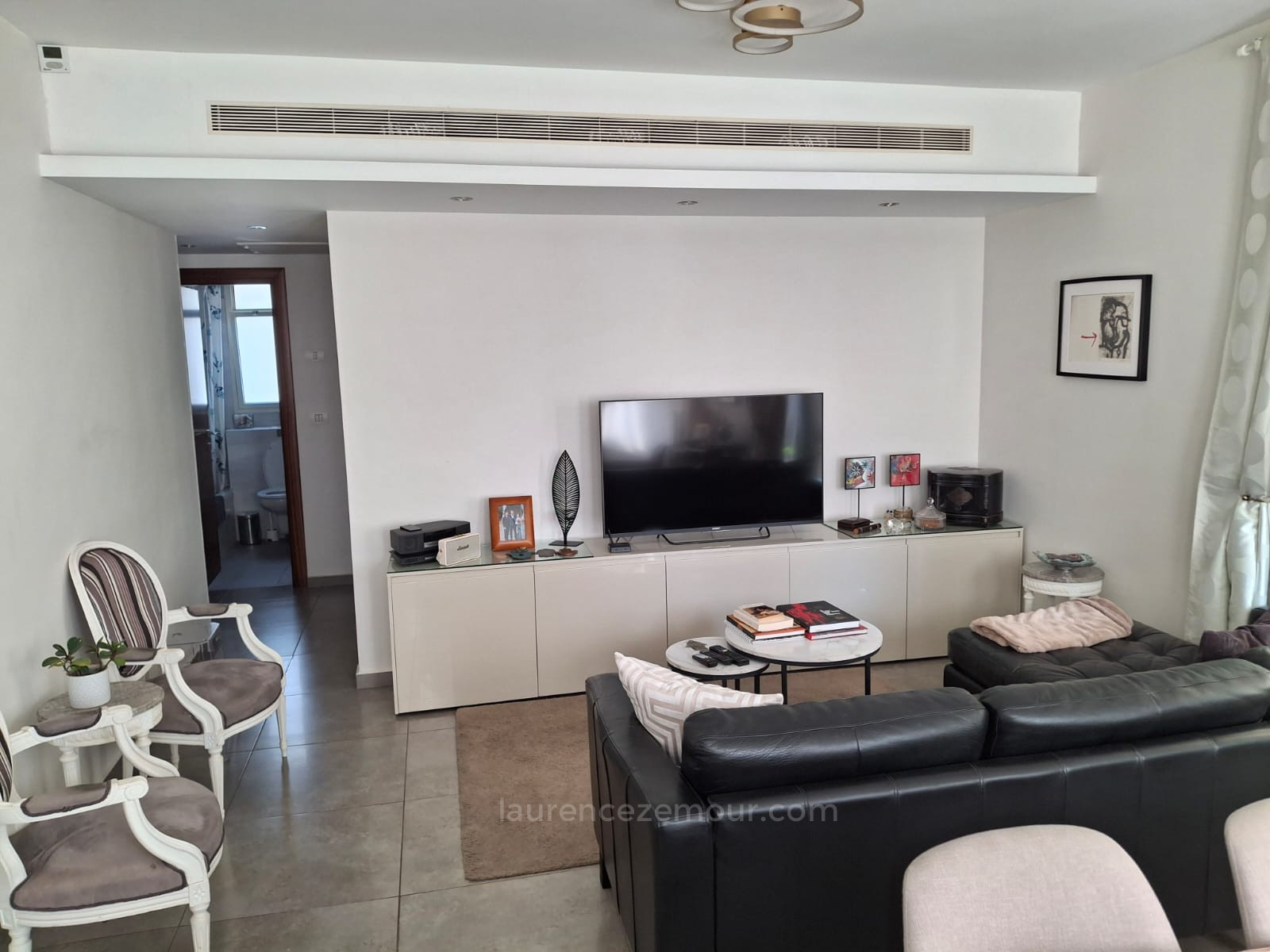 Apartamento 3 cômodos Raanana Est 60-IBL-1480