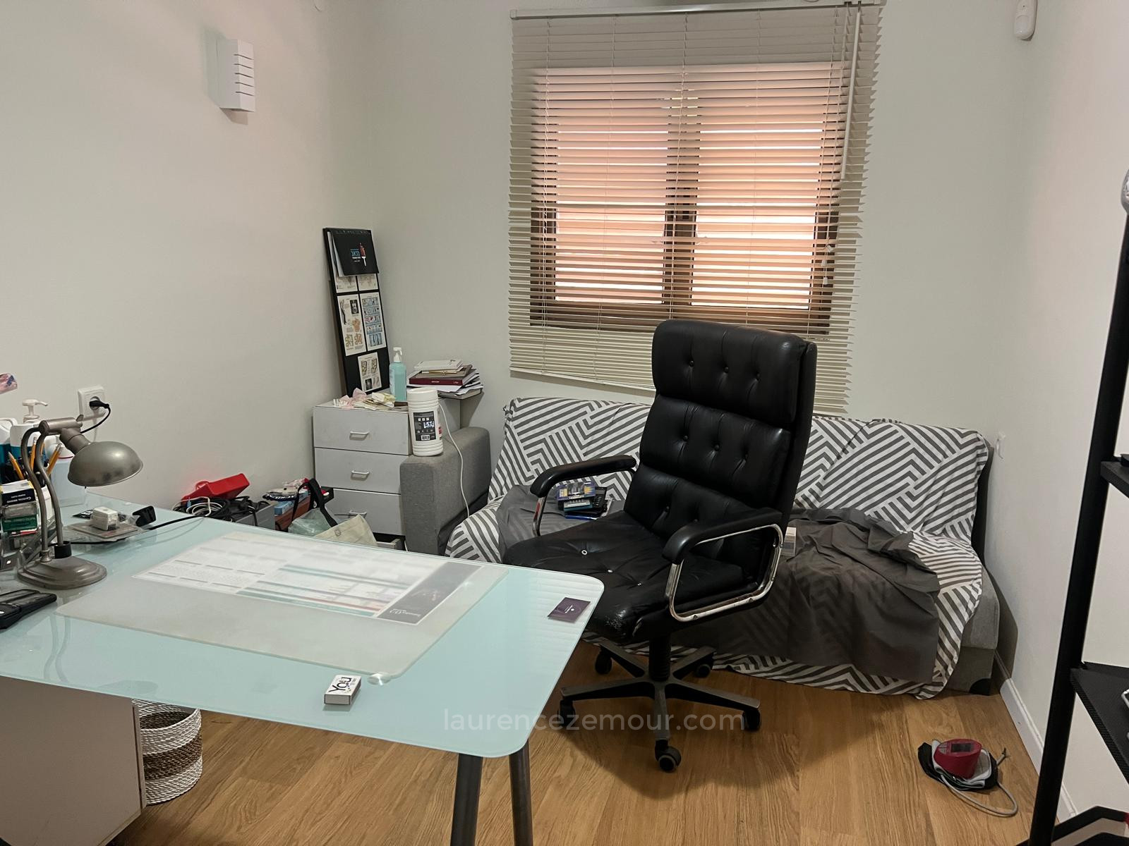 Apartamento 4 cômodos Herzliya Yeruka 60-IBL-1485