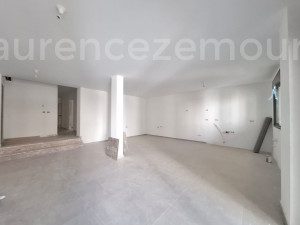 Venda Apartamento Raanana