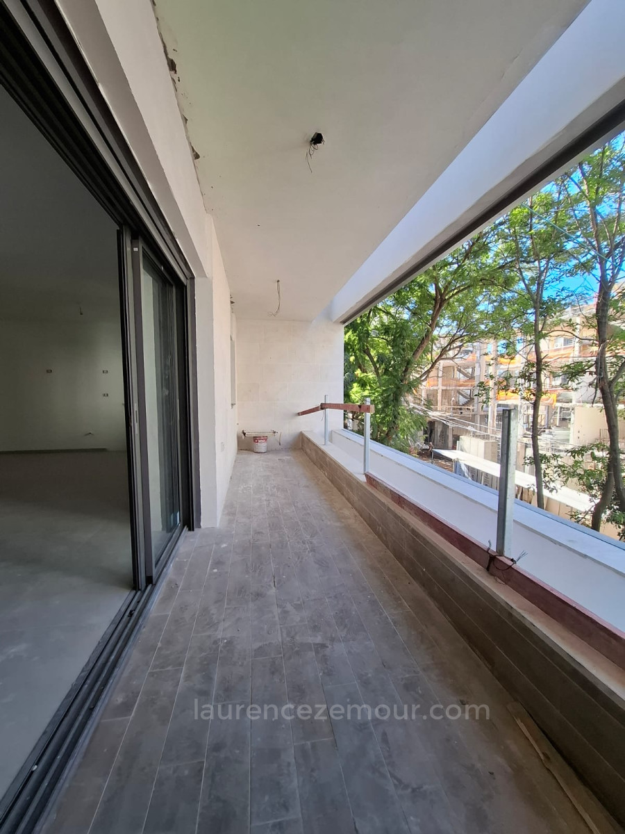 Apartamento 4 cômodos Raanana Perto do centro 60-IBL-1488