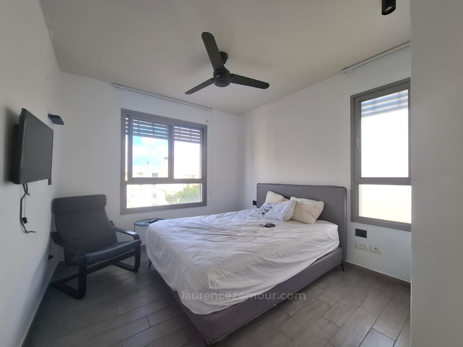 Apartamento 4 cômodos Raanana Est 60-IBL-1494