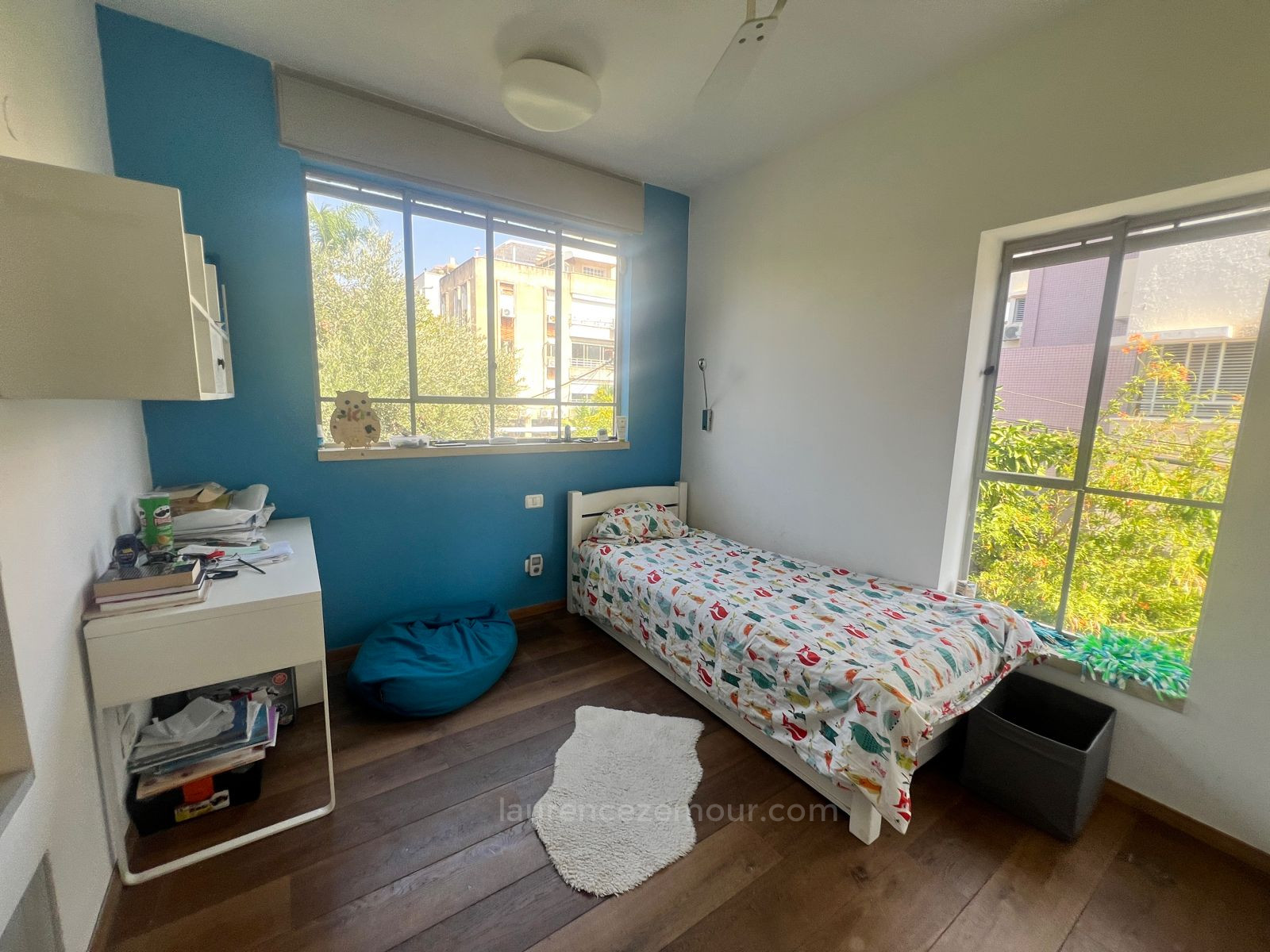 Casa de campo 7.5 cômodos Raanana Perto do centro 60-IBL-1498