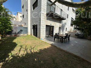 Aluguel Apartamento garden Raanana