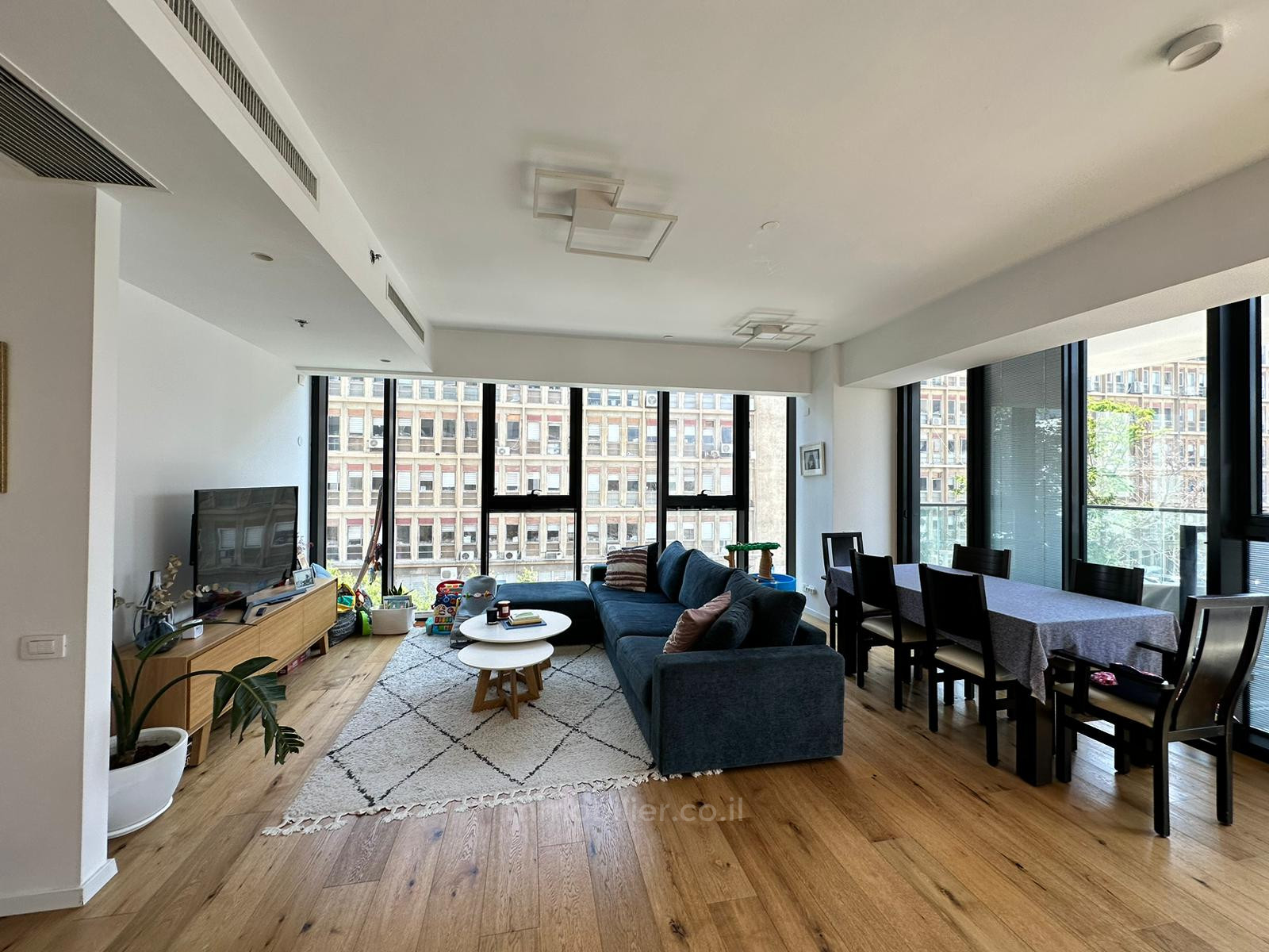 Apartamento 3.5 cômodos  Tel Aviv tel aviv north 601-IBL-2