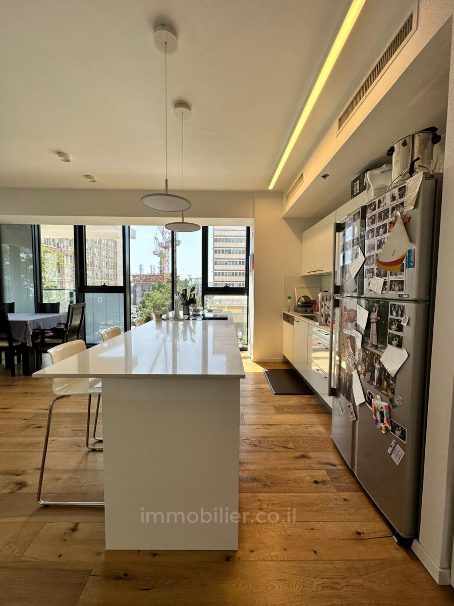 Apartamento 3.5 cômodos  Tel Aviv tel aviv north 601-IBL-2