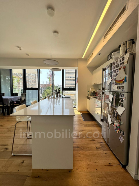 Venda Apartamento Tel Aviv