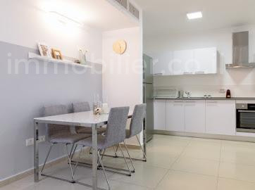 Apartamento 3 cômodos  Tel Aviv Centro da cidade 601-IBL-7