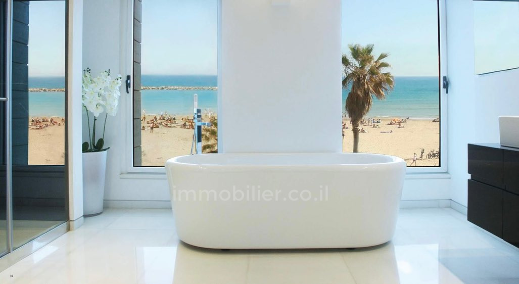 Apartamento 5 cômodos Tel Aviv Primeira linha de mar 627-IBL-10