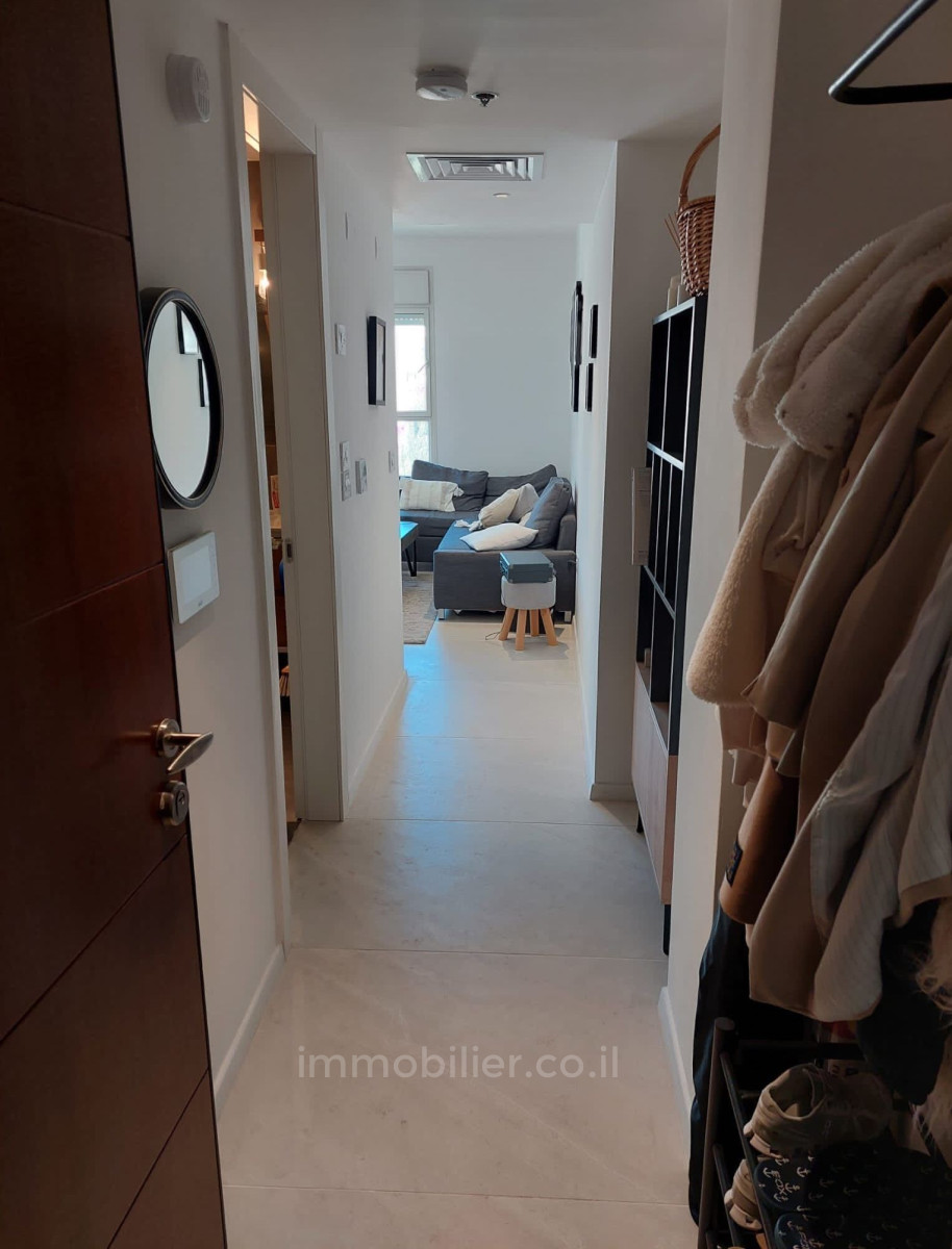 Apartamento 2 cômodos Tel Aviv Shenkin 627-IBL-16