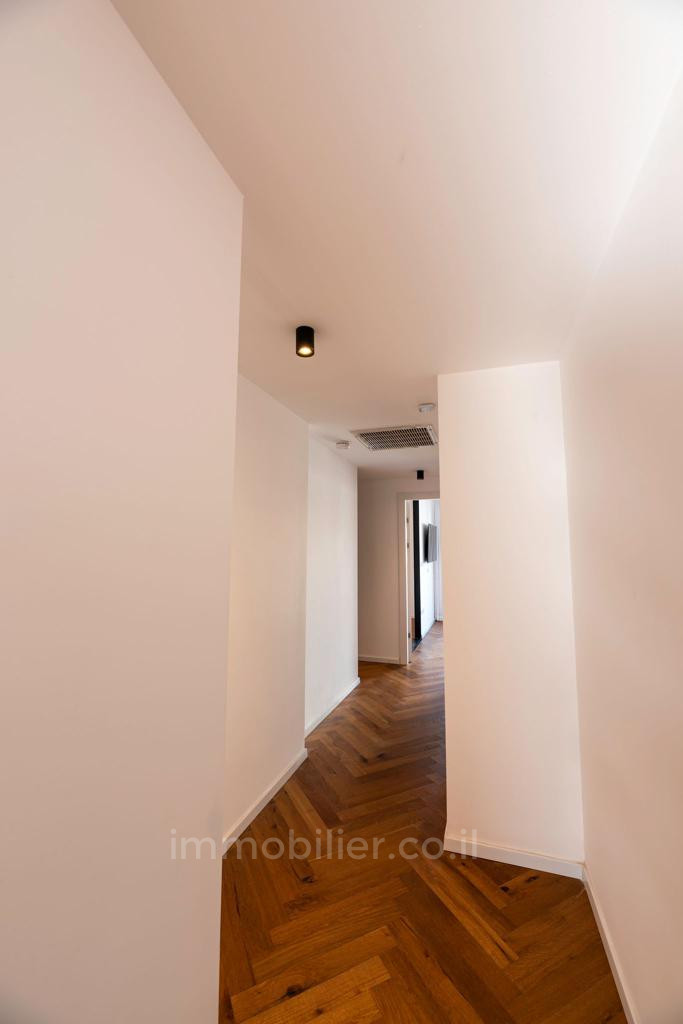 Apartamento 5 cômodos Tel Aviv Kerem Hatemanim 627-IBL-32