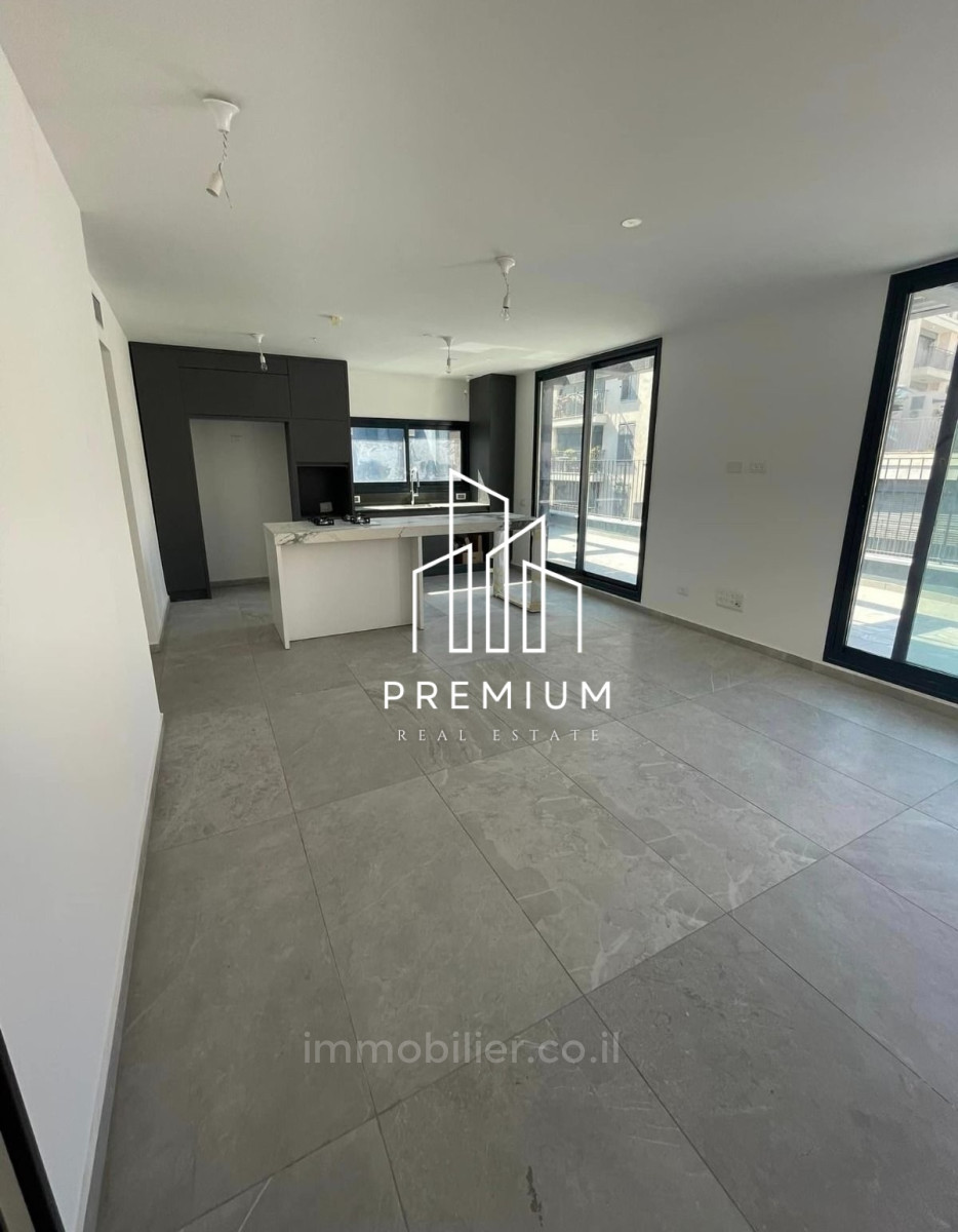 Apartamento 3 cômodos Tel Aviv Florentine 627-IBL-8