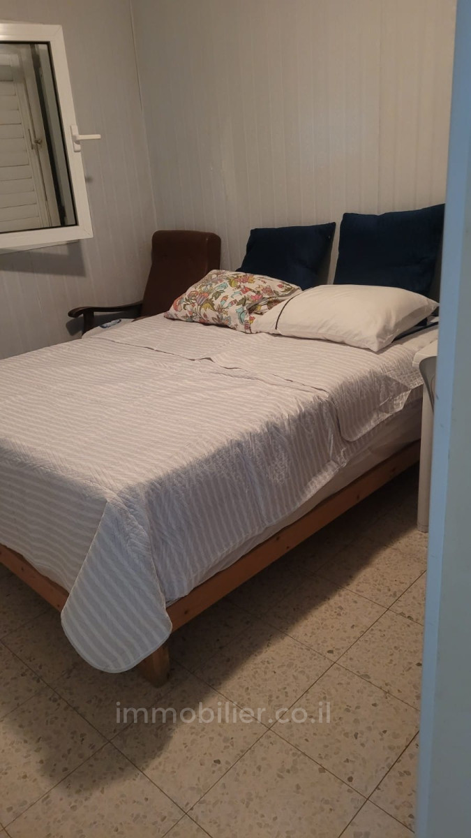 Apartamento 3 cômodos Ashdod Alef 634-IBL-9