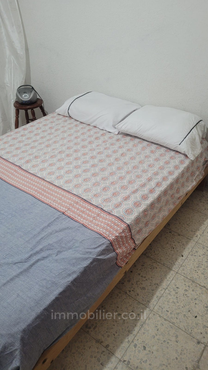 Apartamento 3 cômodos Ashdod Alef 634-IBL-9