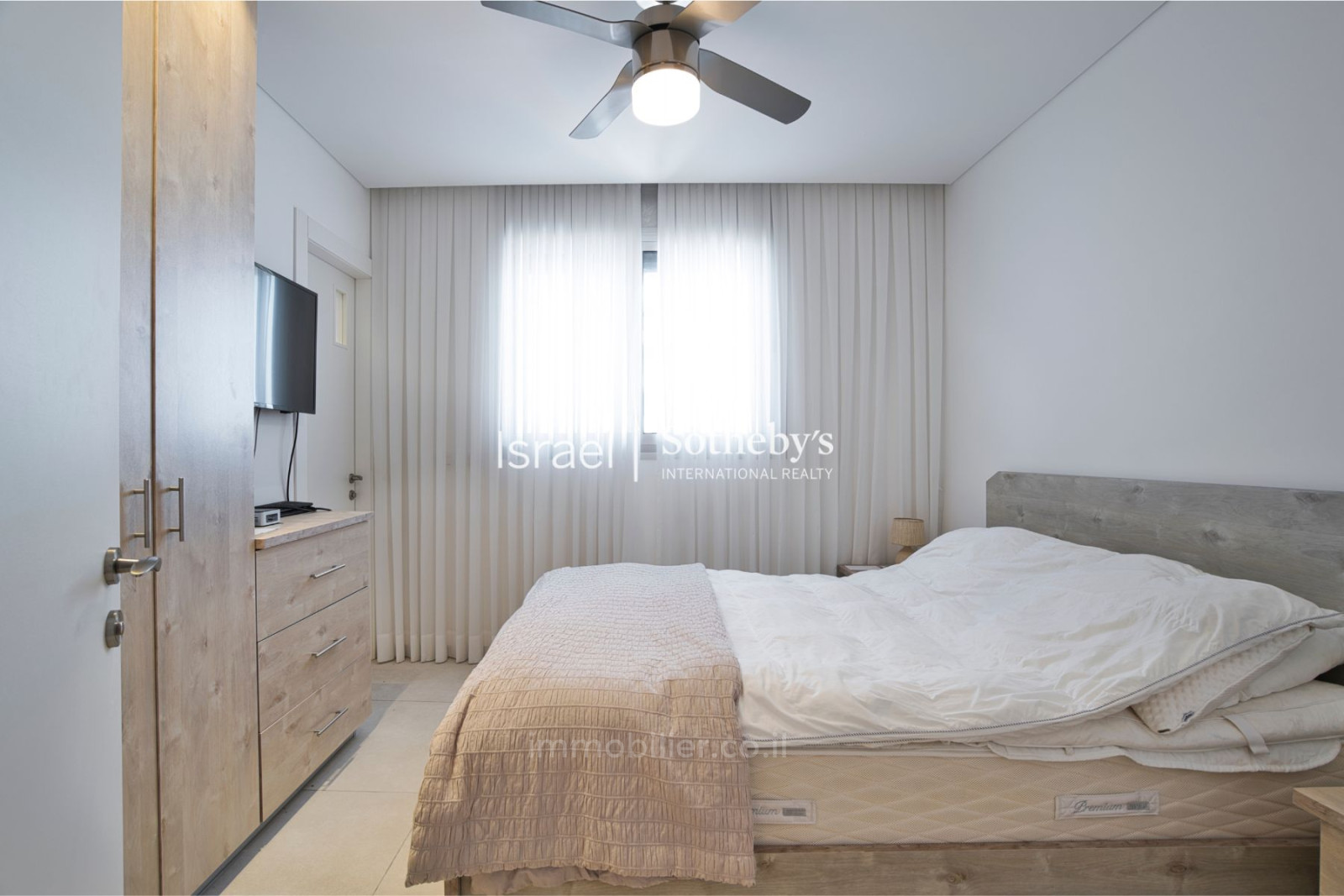 Apartamento 8 cômodos Netanya Netanya 651-IBL-54