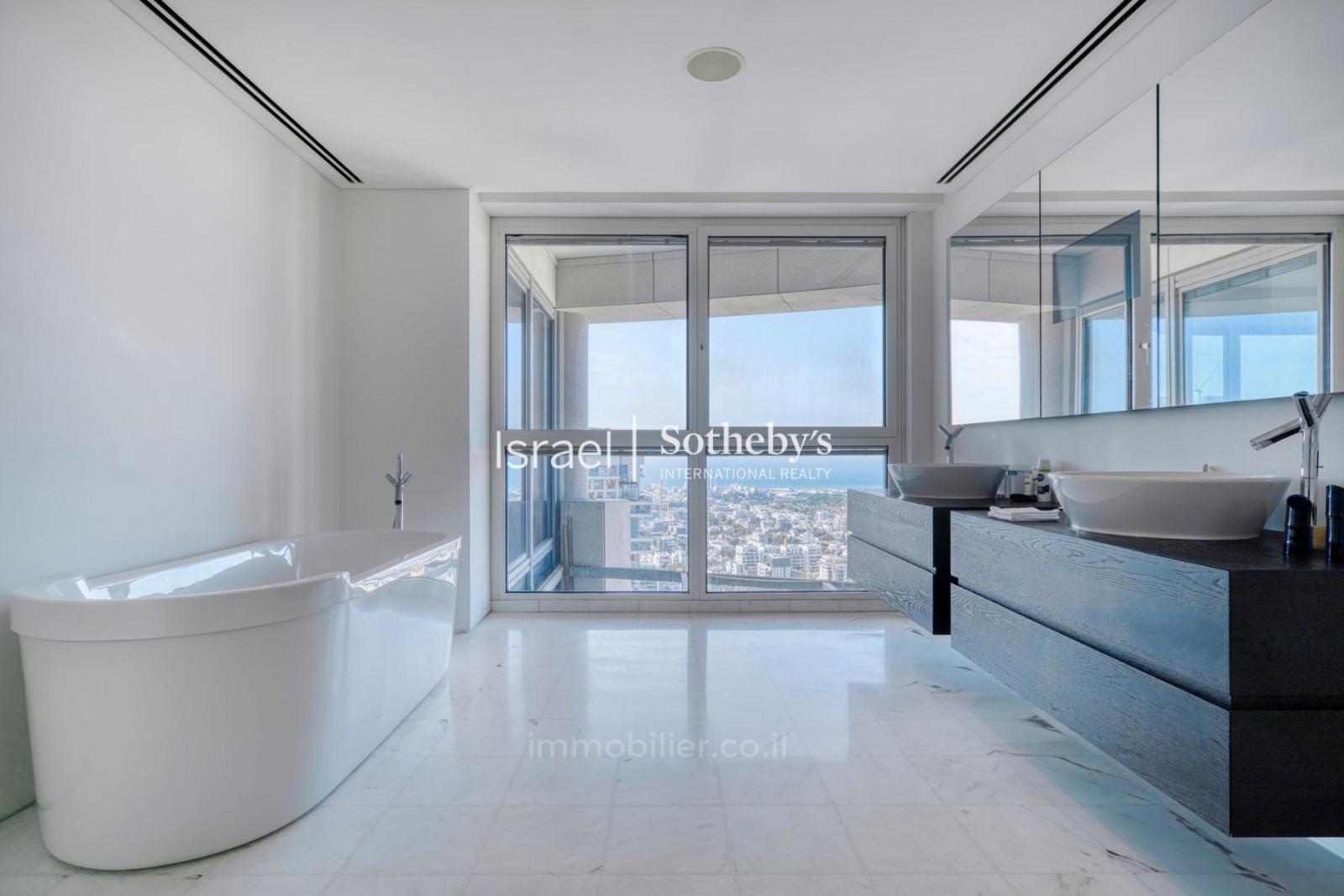 Apartamento 3 cômodos Tel Aviv Park Tzameret 651-IBL-71