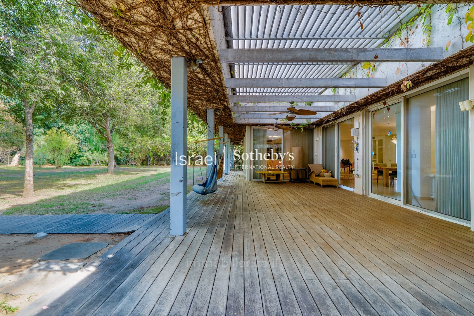 Casarão 10 cômodos Savion Savion 651-IBL-72