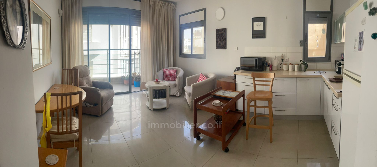 Apartamento 2 cômodos Tel Aviv Centro da cidade 828-IBL-18