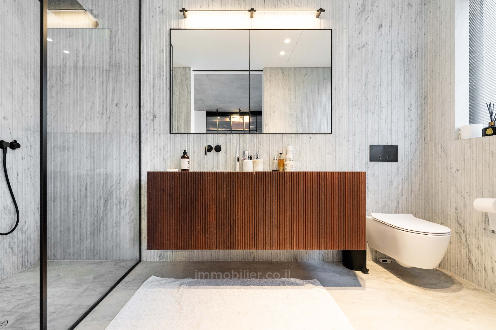 Apartamento 4 cômodos Tel Aviv Rothshild 828-IBL-96