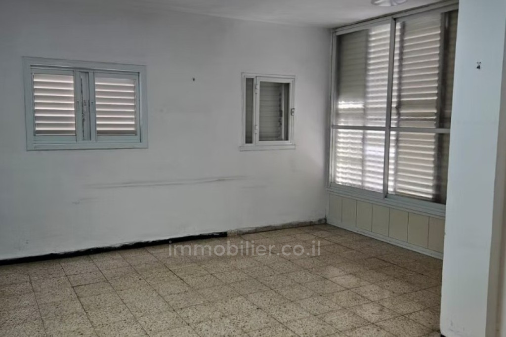 Apartamento 3 cômodos Bat yam Bat yam 828-IBL-98