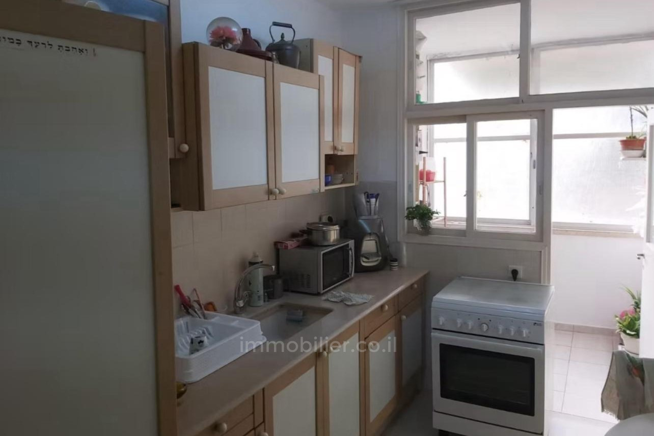 Apartamento 4 cômodos Bat yam Bat yam 828-IBL-99
