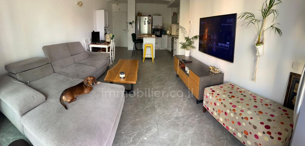 Apartamento 3 cômodos  Ramat Gan Rue Jabotinski 83-IBL-2513