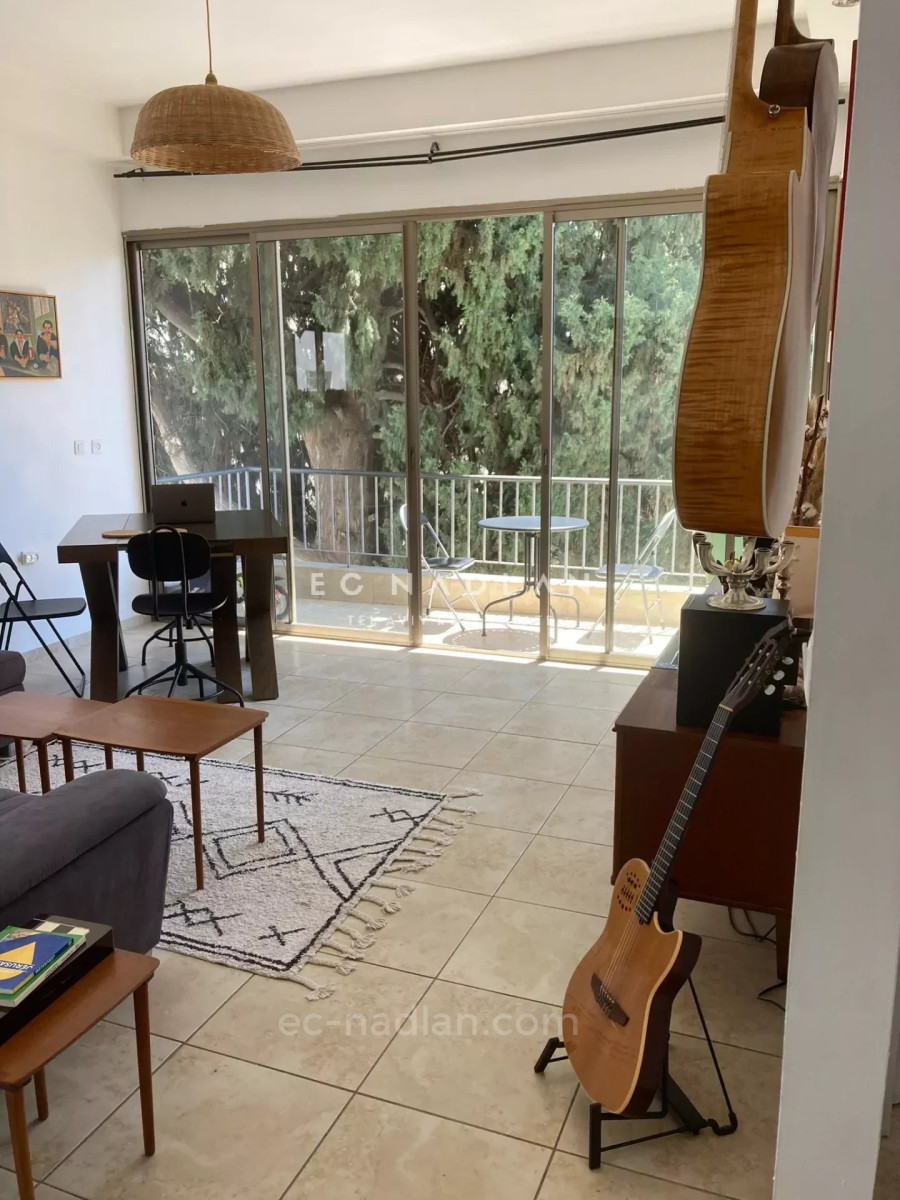 Apartamento 3 cômodos  Tel Aviv Dizengof 83-IBL-2531