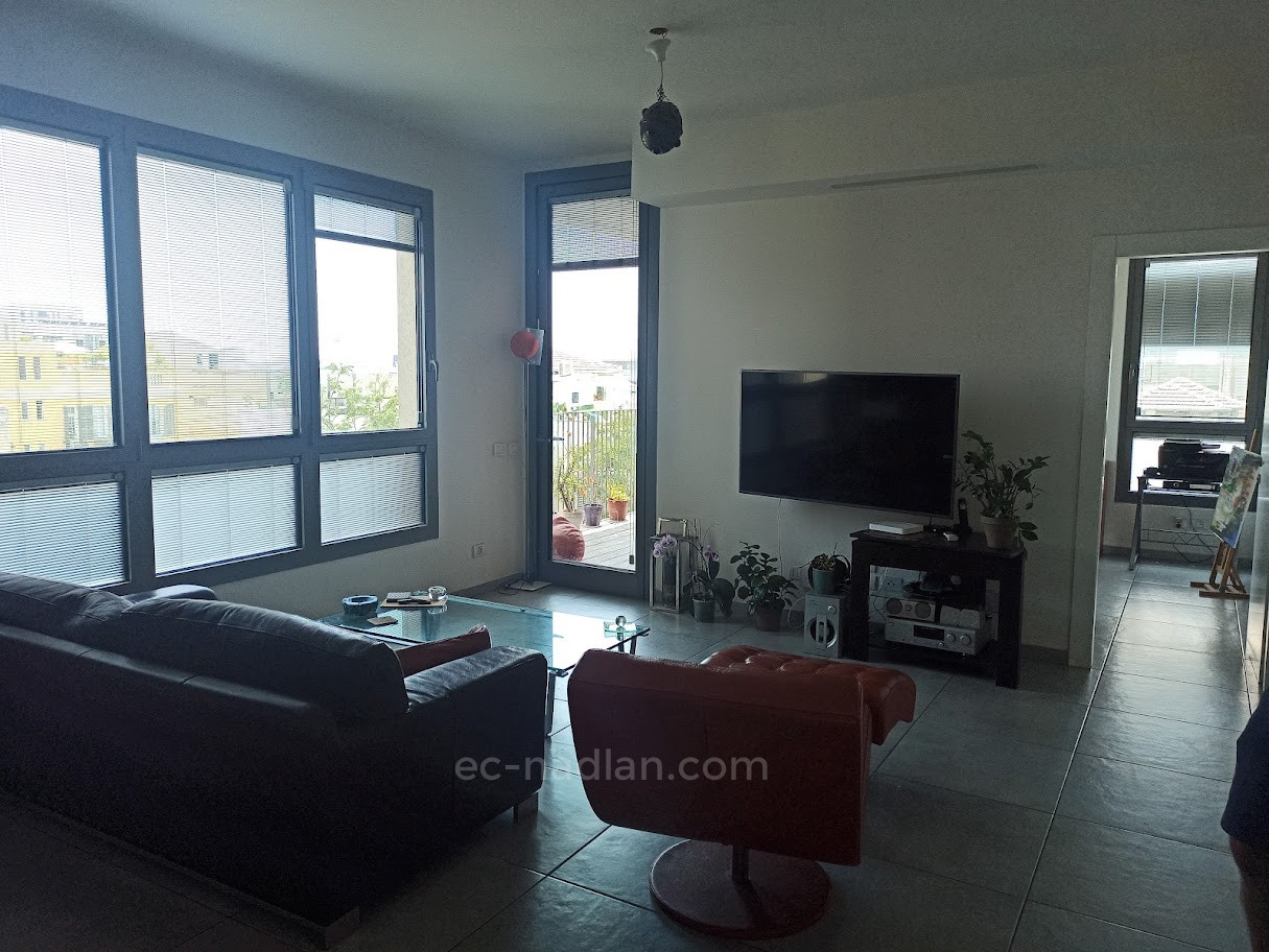 Apartamento 3 cômodos  Tel Aviv Levontin 83-IBL-2537