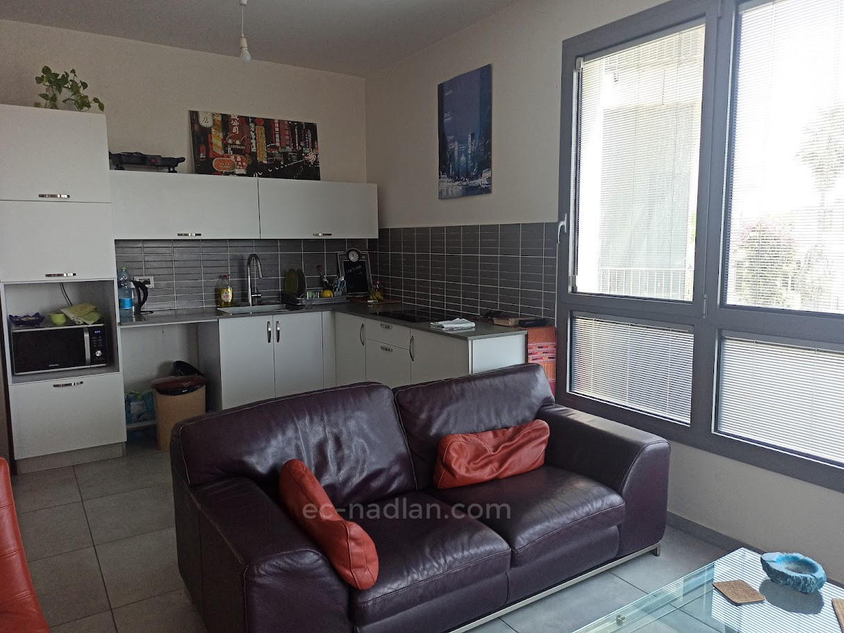 Apartamento 3 cômodos  Tel Aviv Levontin 83-IBL-2537