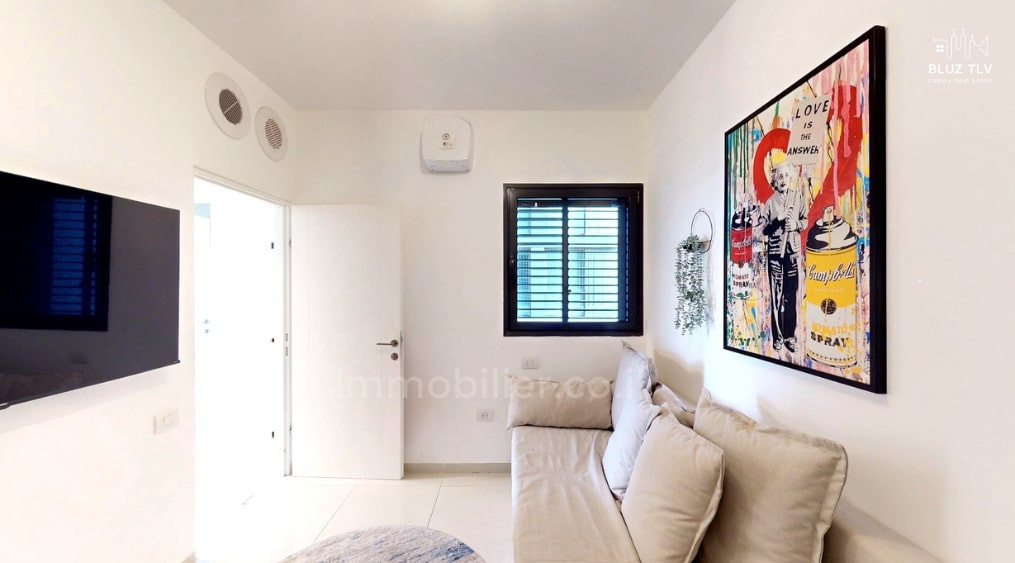 Apartamento 3 cômodos Tel Aviv Primeira linha de mar 833-IBL-6